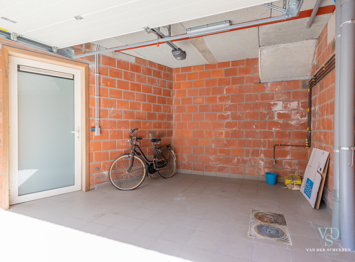 2 slaapkamer-appartement met terras én garage ! 