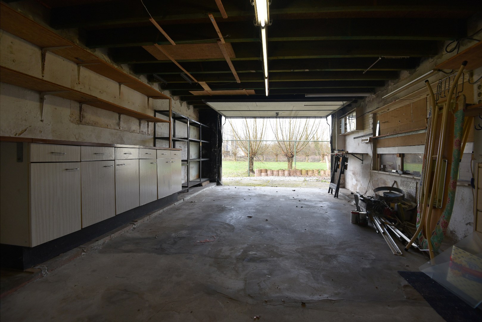 Woning met 3 slaapkamers en garage  nabij centrum Eeklo 