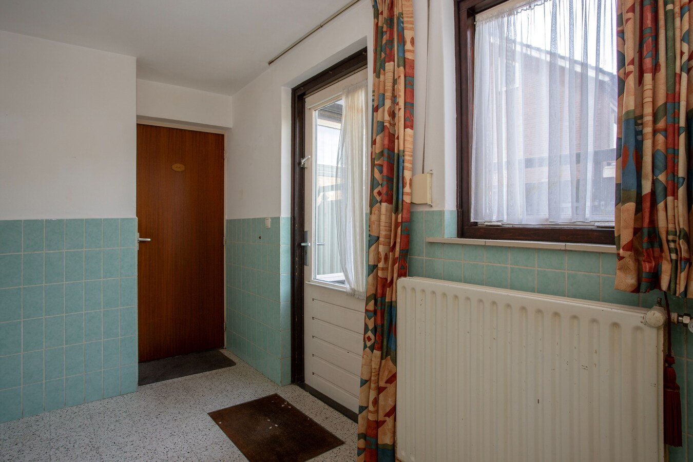 Vrijstaande woning gelegen op een rustige locatie op een kavel van maar liefst 450 m². 