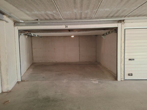 Vendu box de garage - Zeebrugge