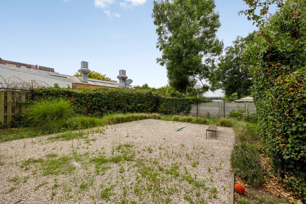 Modern appartement met terras in Evere - label B+ 