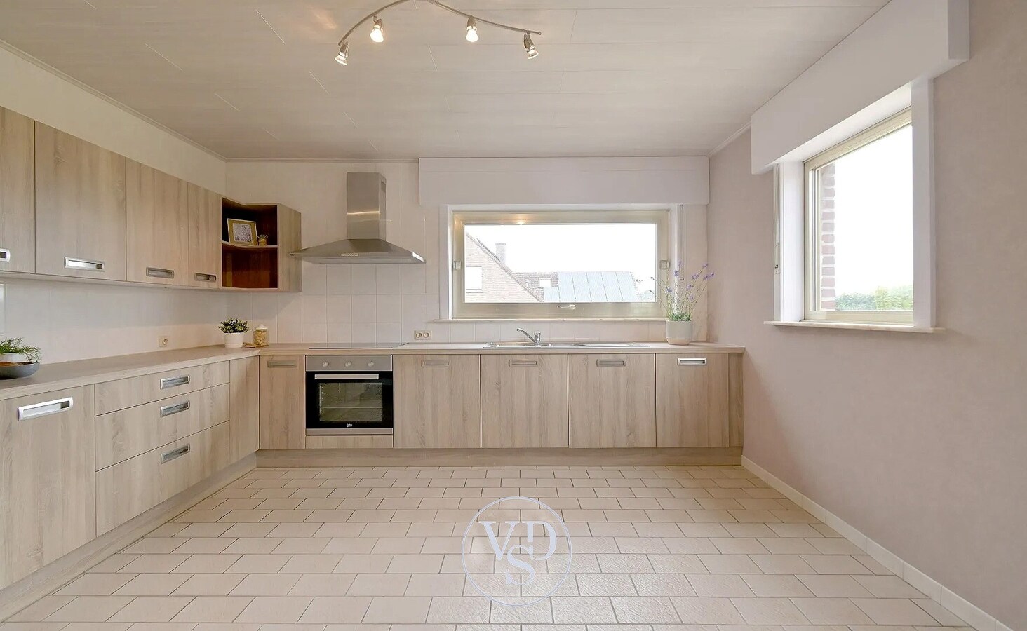 Ruime, degelijke woning 