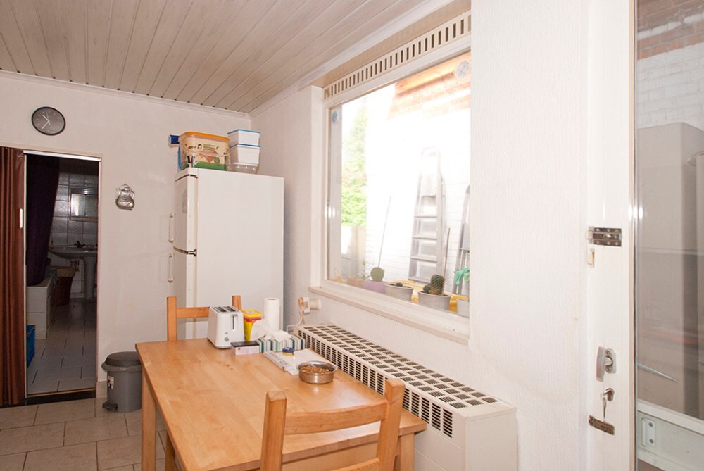 Ideaal gelegen woning met 2 slpks en stadskoer 