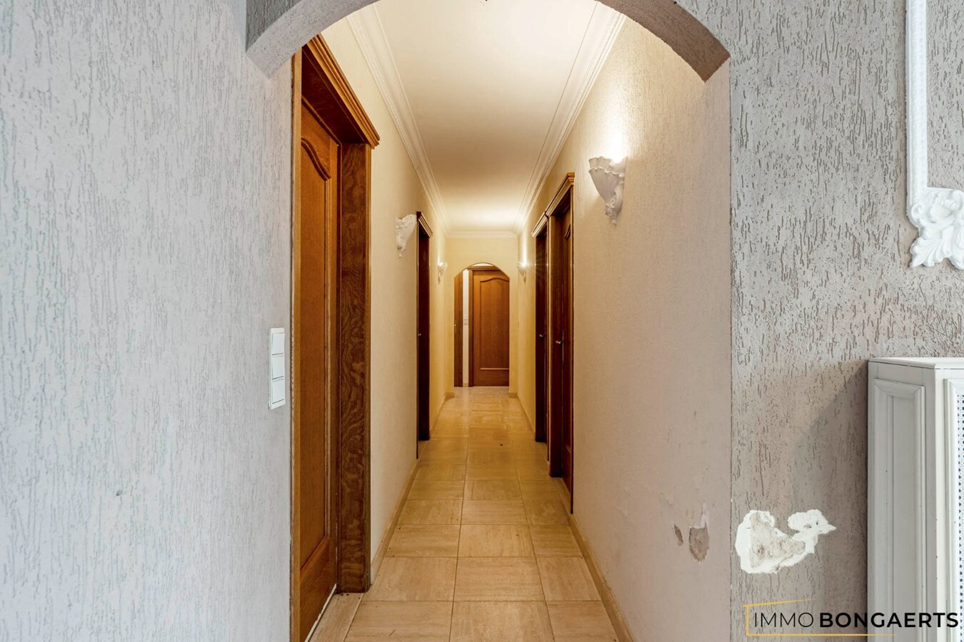 Gelijkvloerse woning op perceel van 24a32ca 