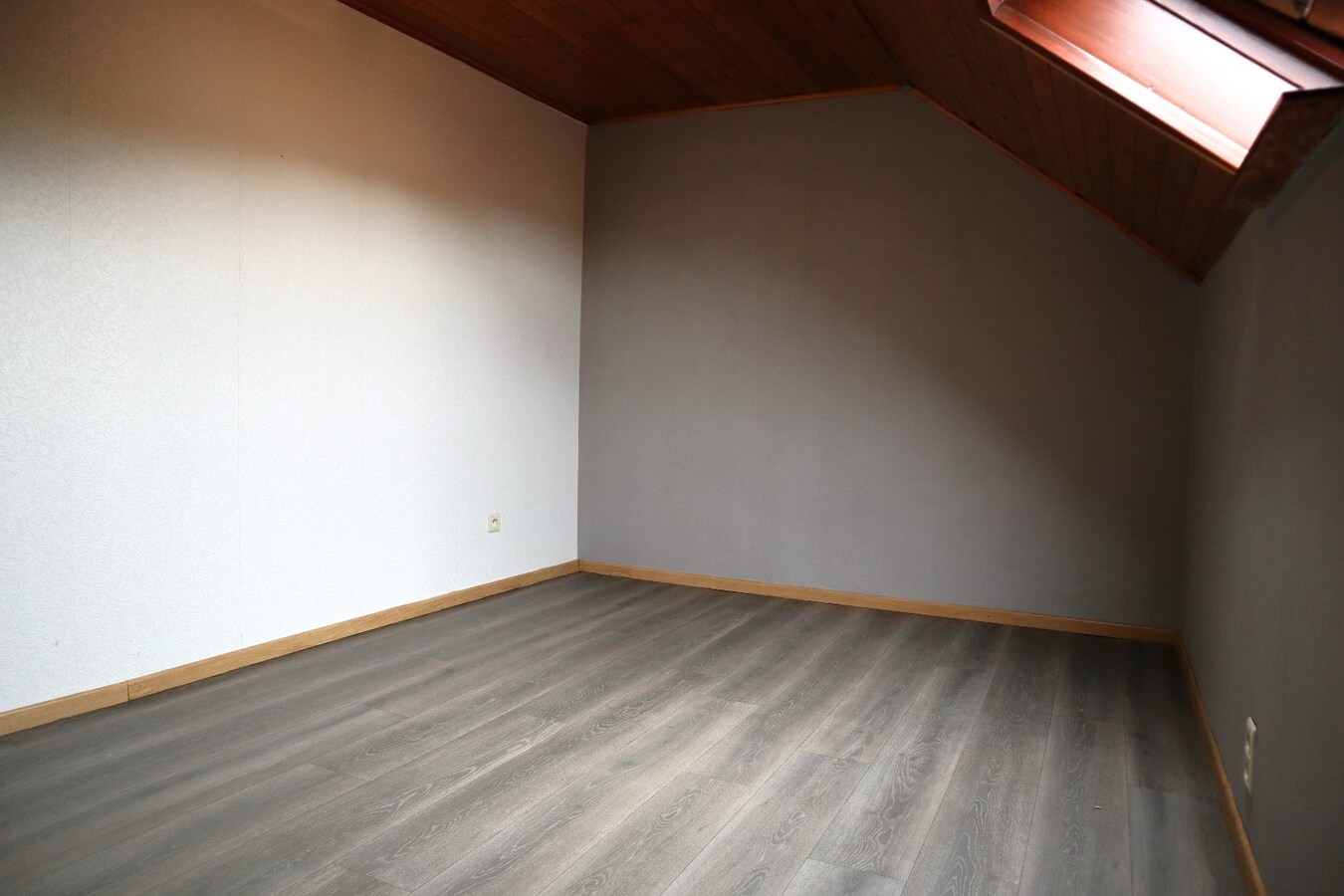 Prachtig gerenoveerde rijwoning met 4 slaapkamers te Bierbeek 