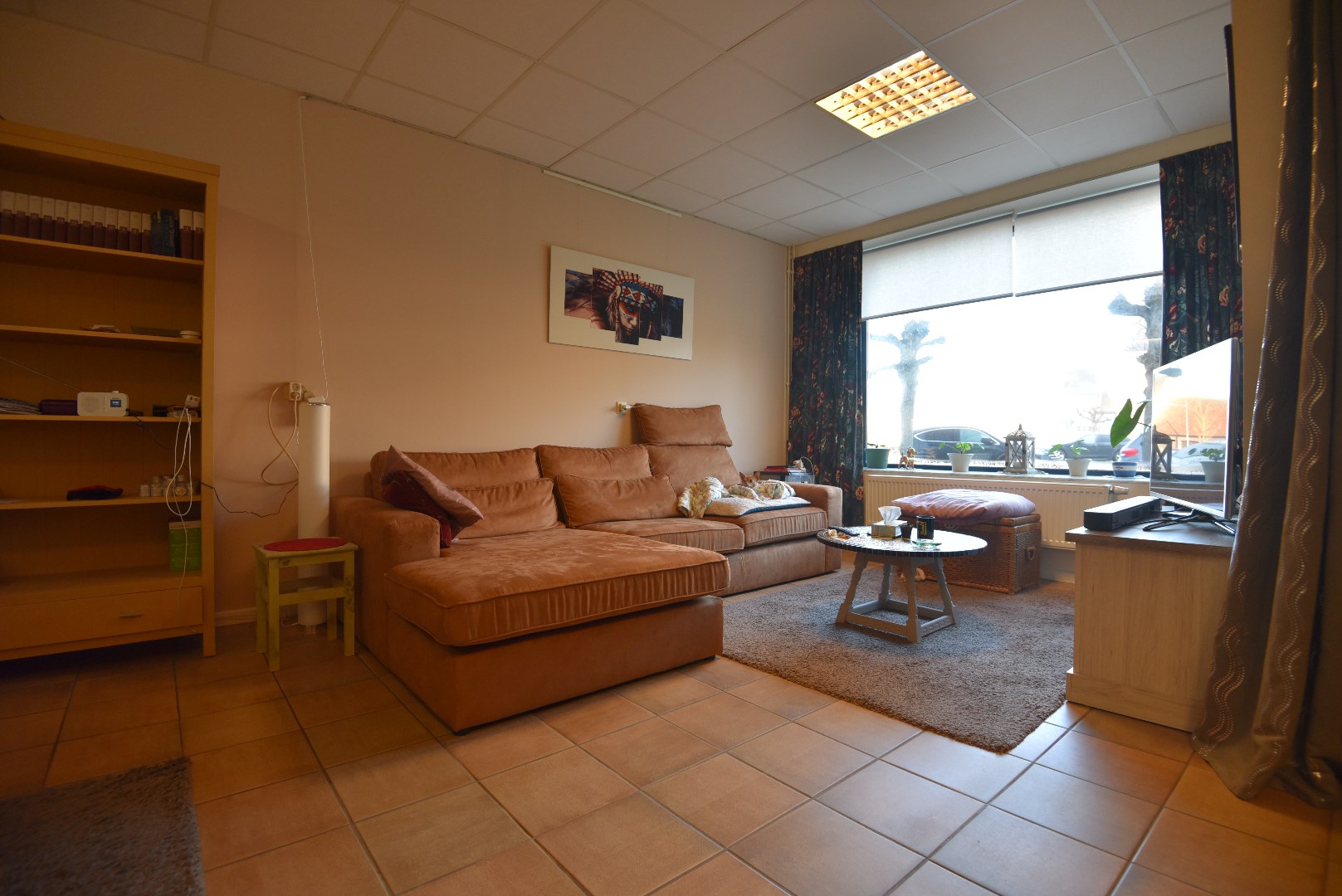 Volumineuze (9 slpks) multifunctionele woning te centrum Lembeke 