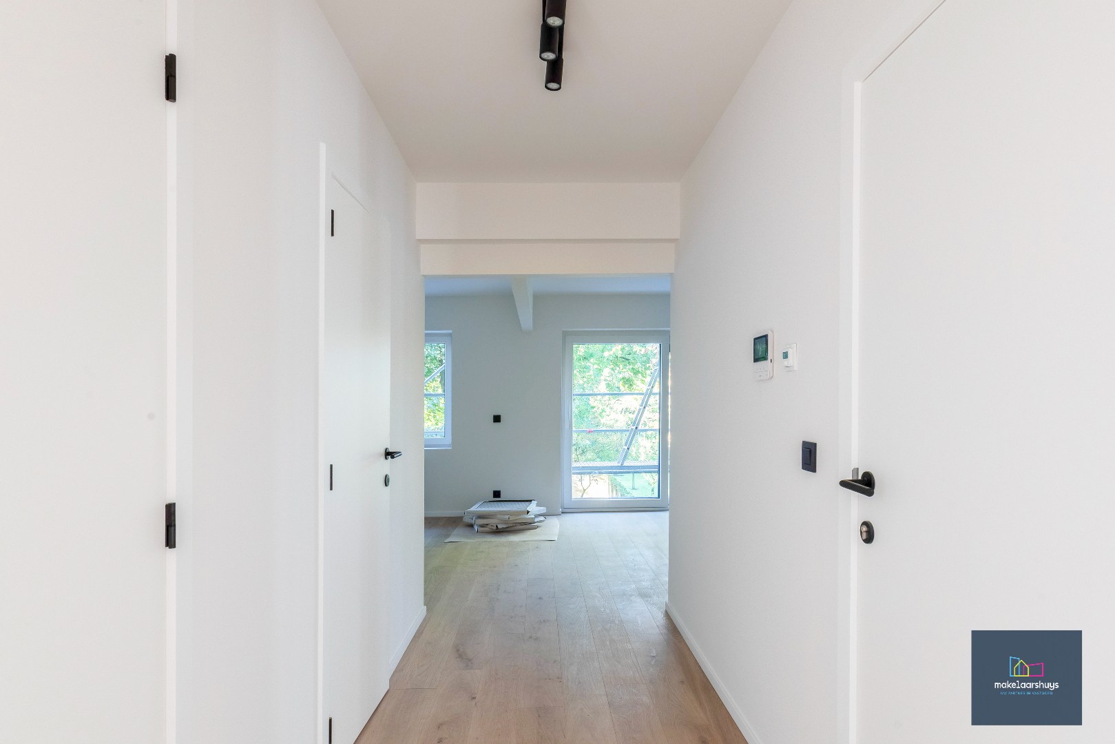 Uniek 3 slpk. appartement  met terras  nabij station Gent-Sint-Pieters 