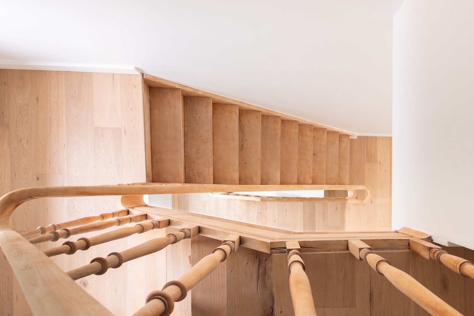 Uniek gerenoveerde en instapklare woning op toplocatie in Sint-Amandsberg 