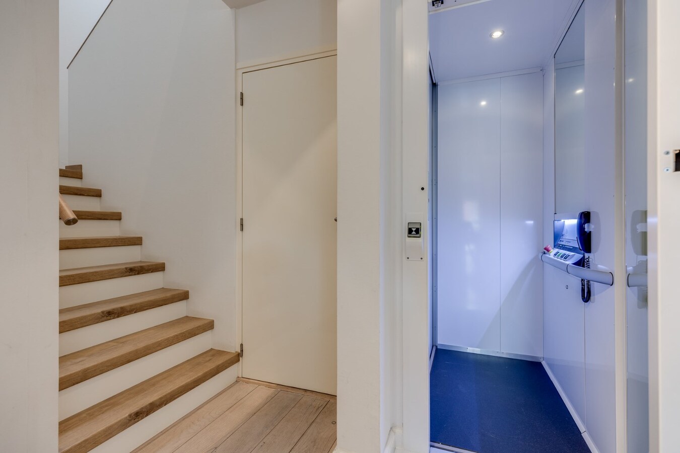 Gerenoveerde duplex met 3 slpk te Pelt! 