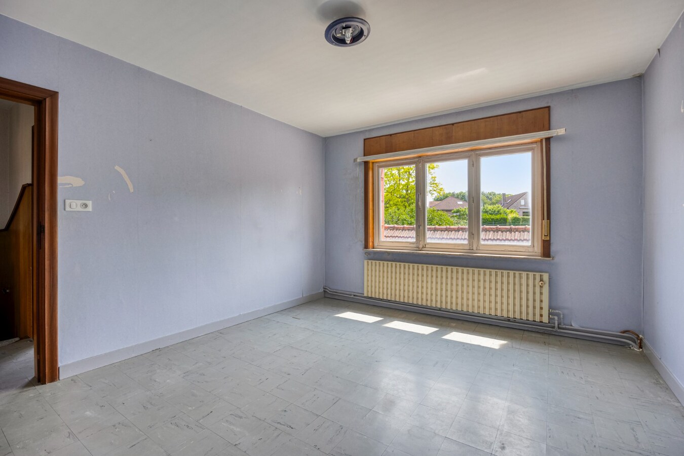 Te renoveren woning met tuin te Haasrode (Oud-Heverlee ) - 3 slaapkamers 