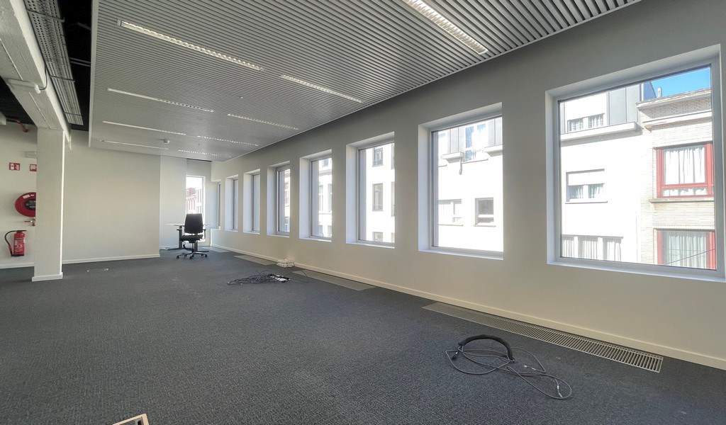 Volledig ingerichte kantoren te huur in Papyrus te Antwerpen