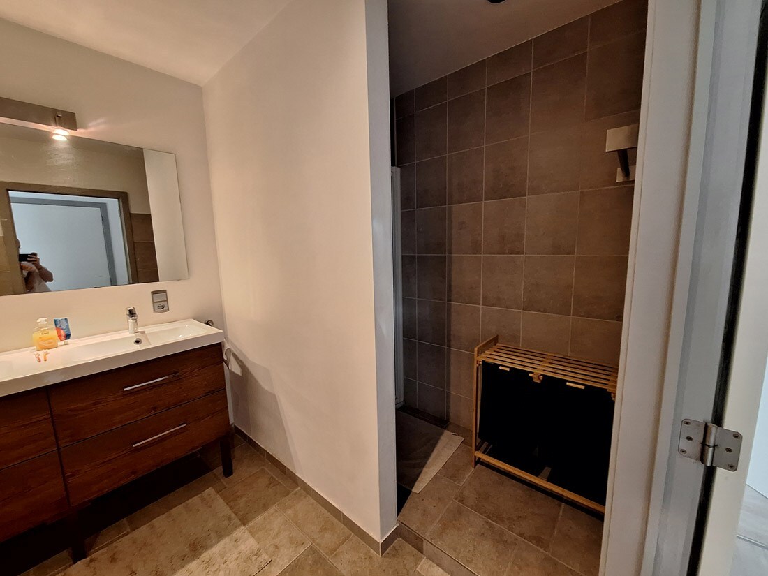 Gunstig gelegen duplex appartement te Genk 
