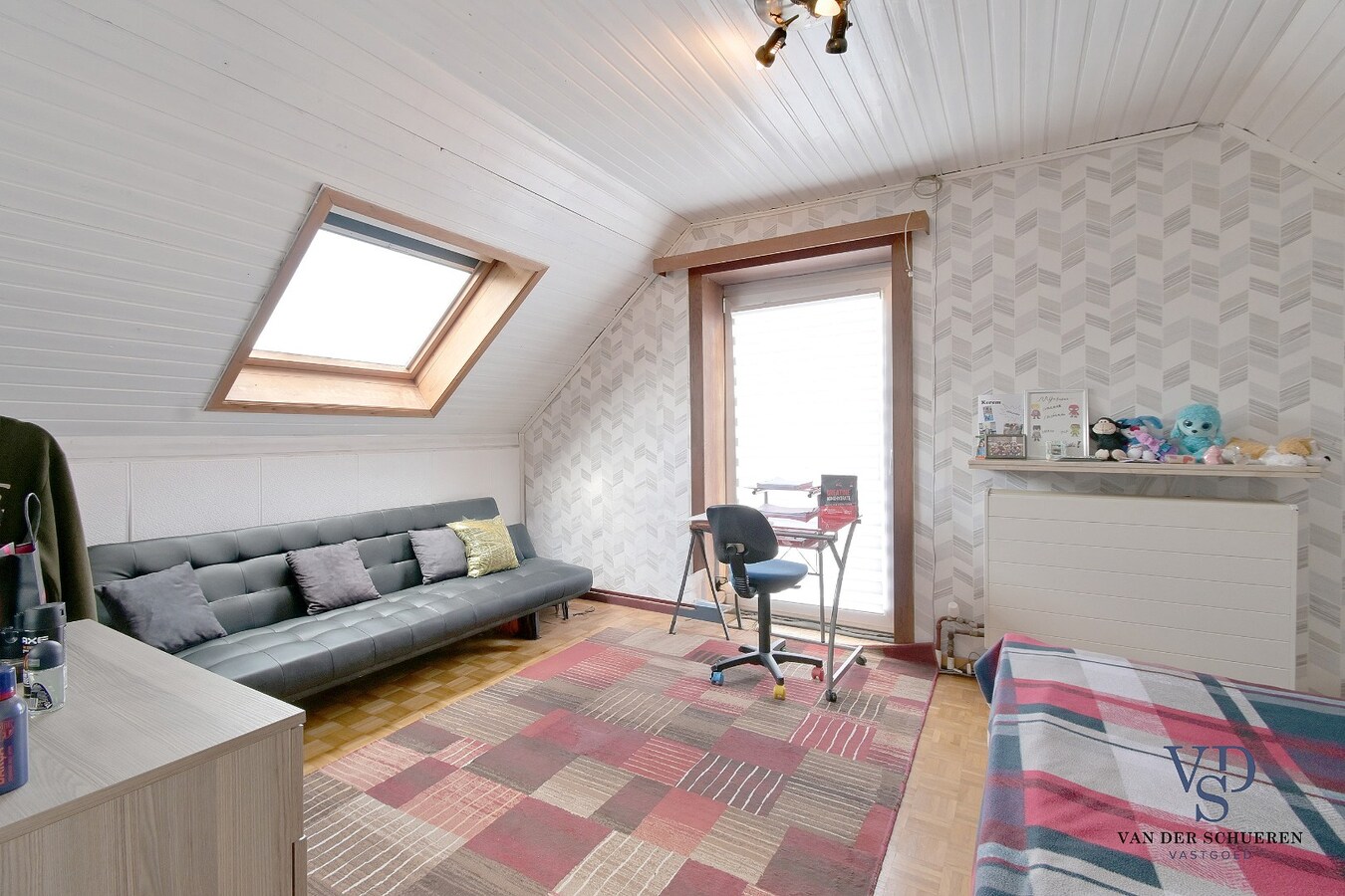 Tijdloze villa in residentiële wijk te Nazareth. 