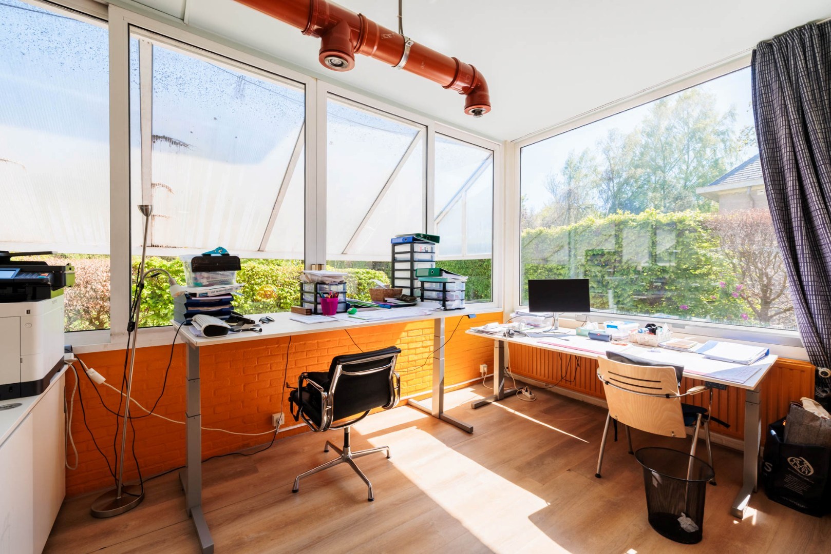 Uitzonderlijk ruime karaktervilla met bijgebouw op 2.951 m² in Koningshof 