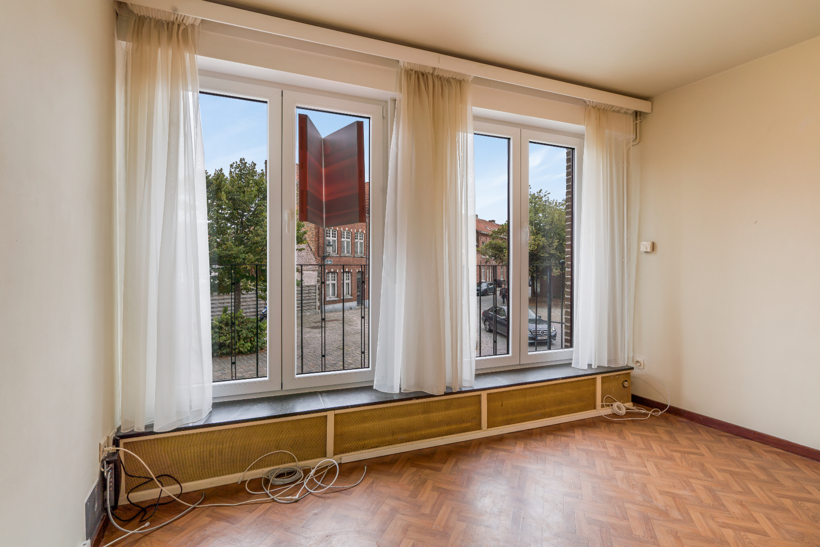 ONDER OPTIE - Knusse woning in Brugge centrum 