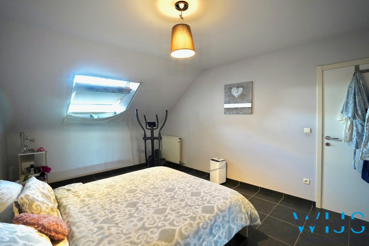 Instapklaar &amp; energiezuinig appartement in HET centrum van Ertvelde ! 