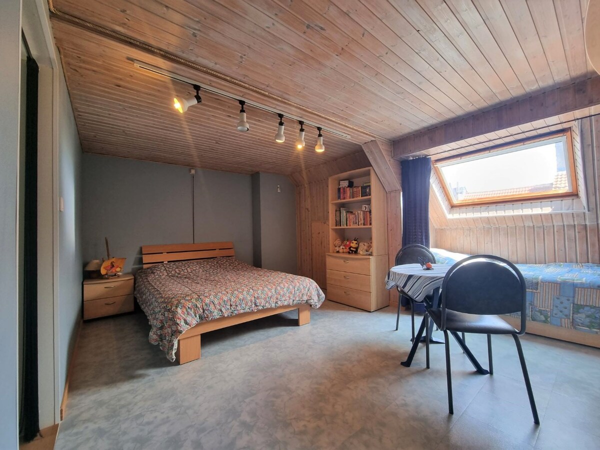 Mooie, karaktervolle &amp; centraal gelegen gezinswoning te Heist 