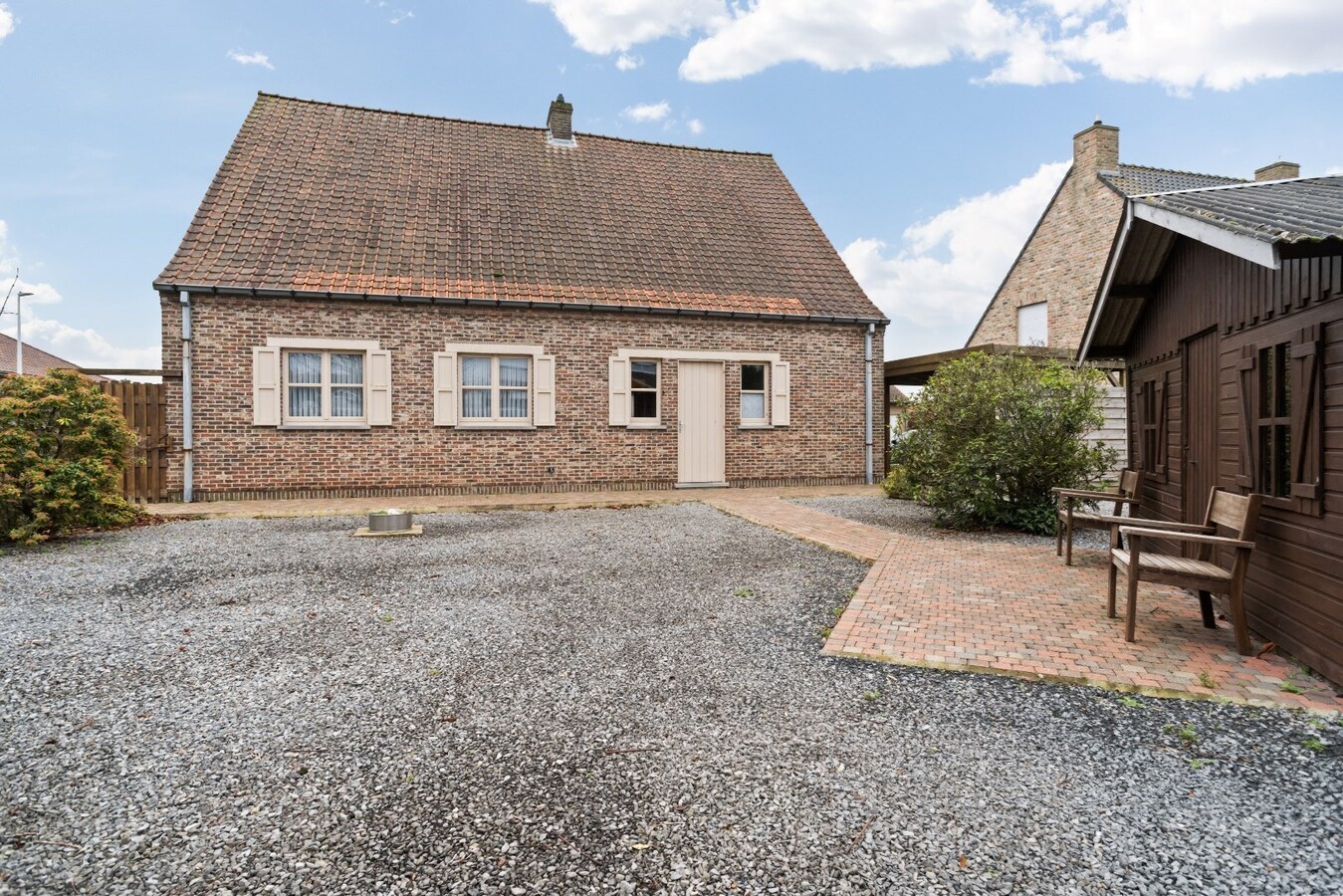 Residentieel gelegen, vrijstaande woning op ruim perceel van 714m² 