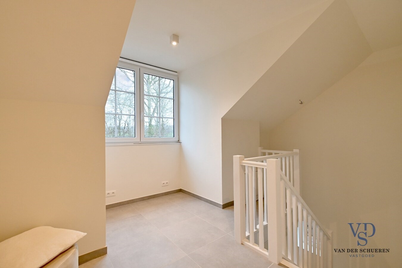 Uitzonderlijke BEN-woning nabij Tiegembos. 