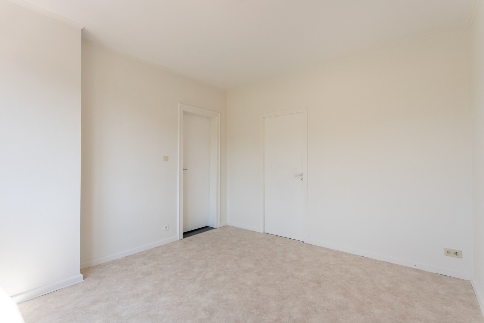 Instapklaar appartement met 3 slpk te Dilbeek 
