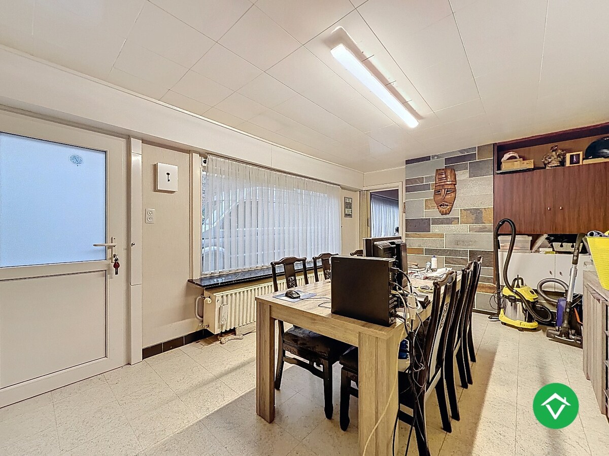 Ruime woning met 4 slaapkamers en terras te Ichtegem 