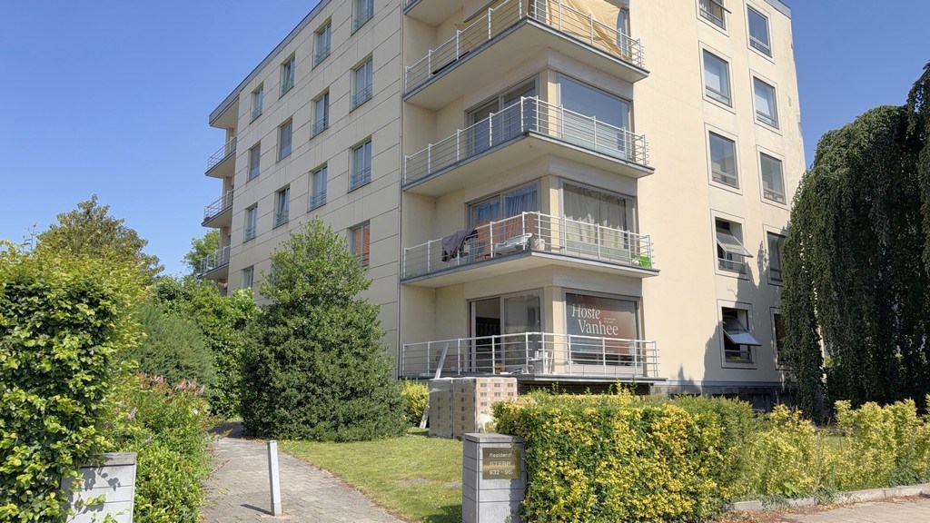 Charmant instapklaar kantoor te huur aan De Sterre in Gent