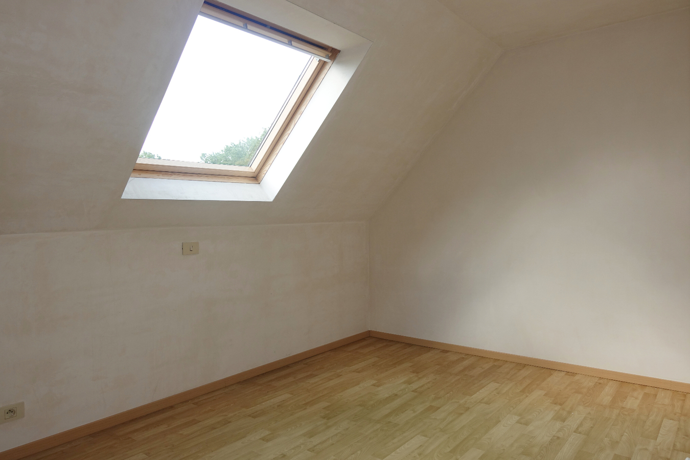 Instapklare halfopen woning 