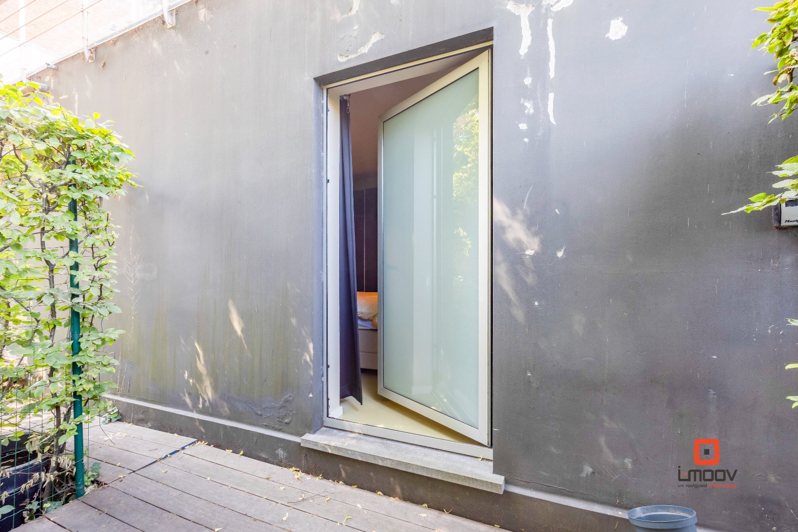 Karaktervol pand aan het Rommelwaterpark: industriële charme met huiselijke warmte. 