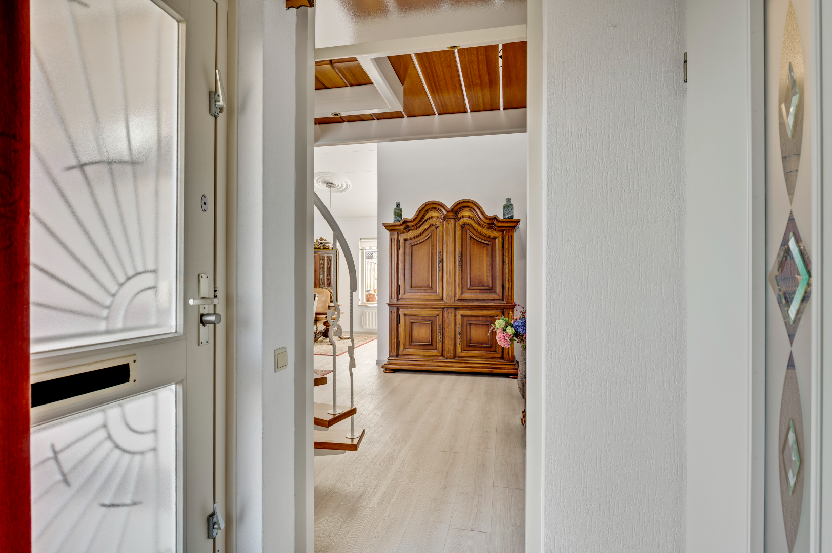 Ruime patiowoning in Weert: 3 slaapkamers, tuin op het zuiden, garage en comfortabele woonruimte van 100 m² – ideaal voor gezinnen! 