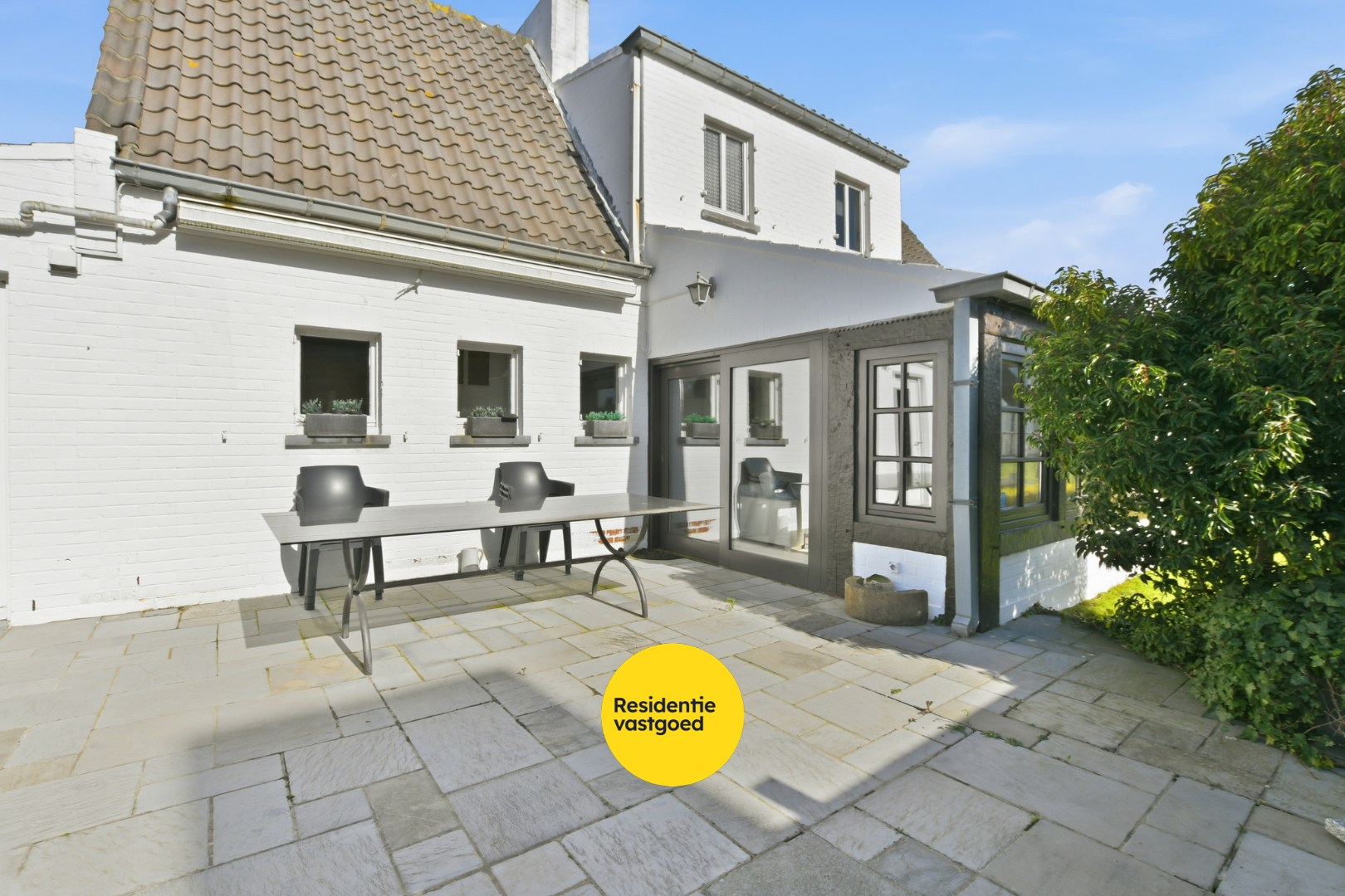 Ruime villa (201m²) op wandelafstand van het centrum en strand te Blankenberge! 