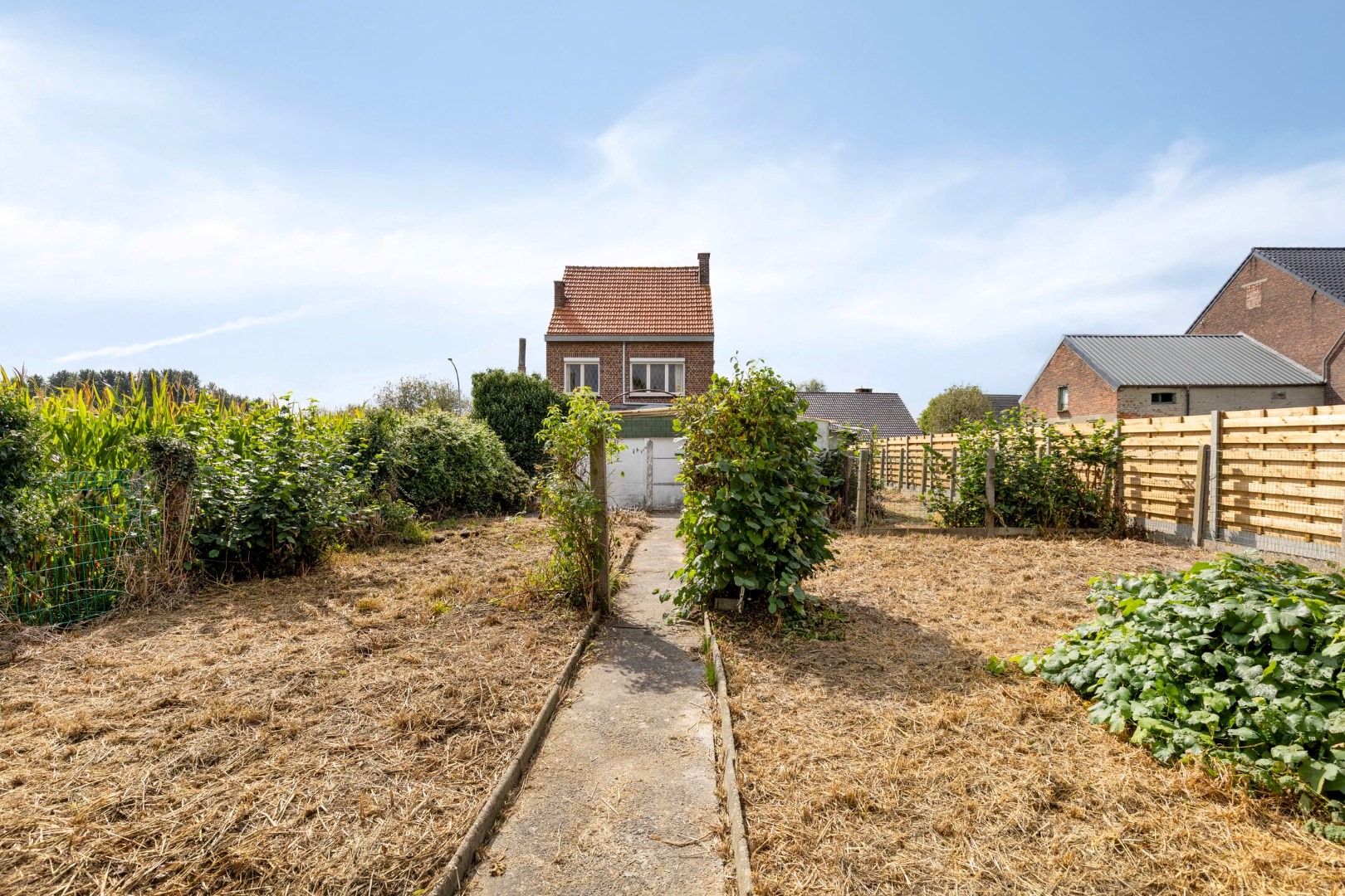 Open bebouwing met 4 slaapkamers en aangename tuin op top ligging in Willebringen! - EPC 735 kWh/m² - bewoonbare opp. 164 m² 