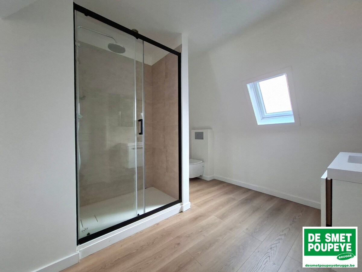 Typische Brugse woning met binnenpatio/tuintje 