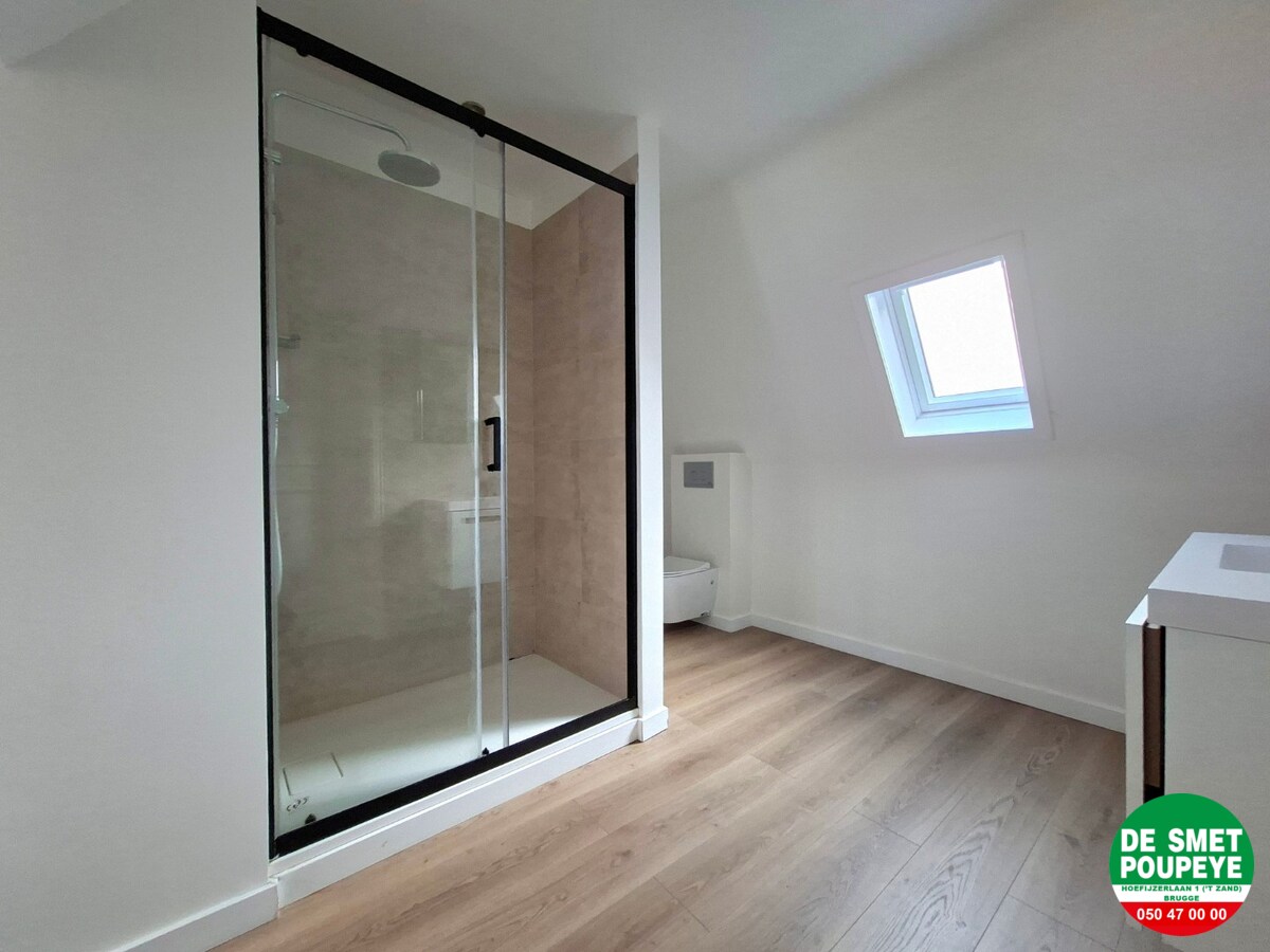 Typische Brugse woning met binnenpatio/tuintje 