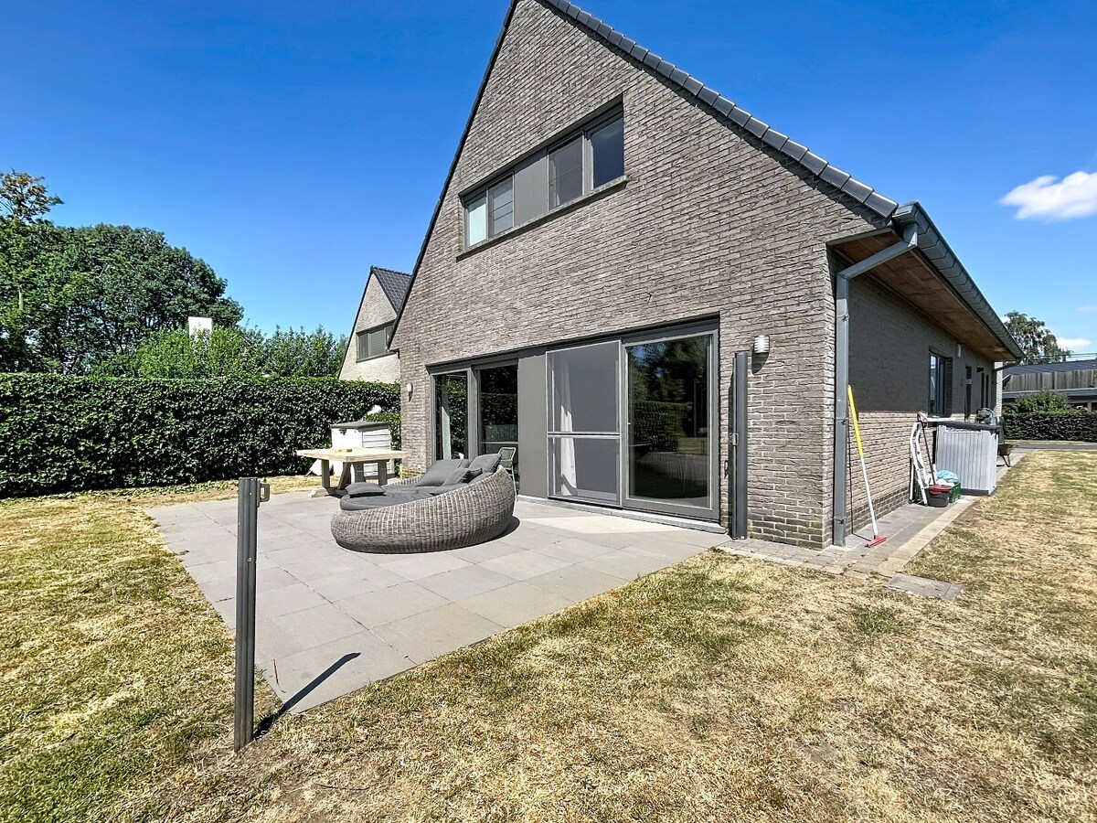 Energiezuinige villa te Sleidinge 