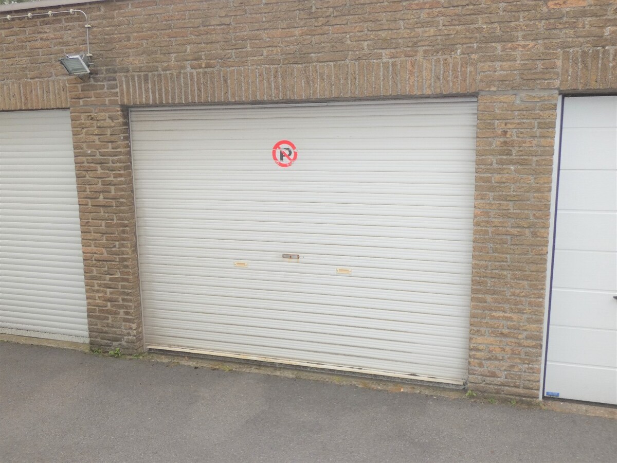 Te huur garage - Brugge