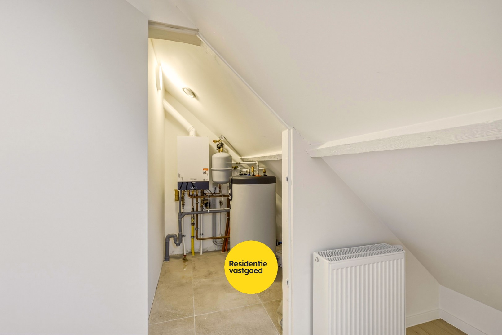 Instapklare, energiezuinige woning met 4 slpk in Mariakerke 