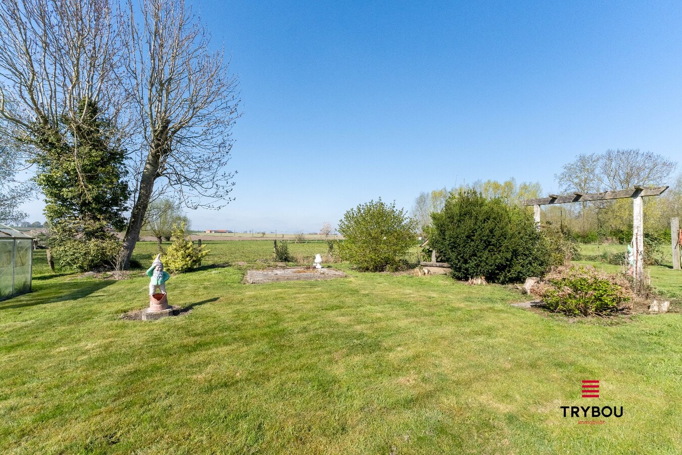 Charmante woning met grote tuin en tal van mogelijkheden 