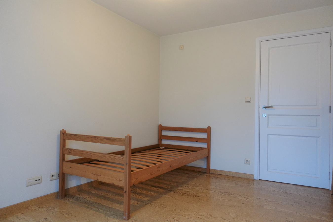 Charmante rijwoning nabij het dorp van Jabbeke 