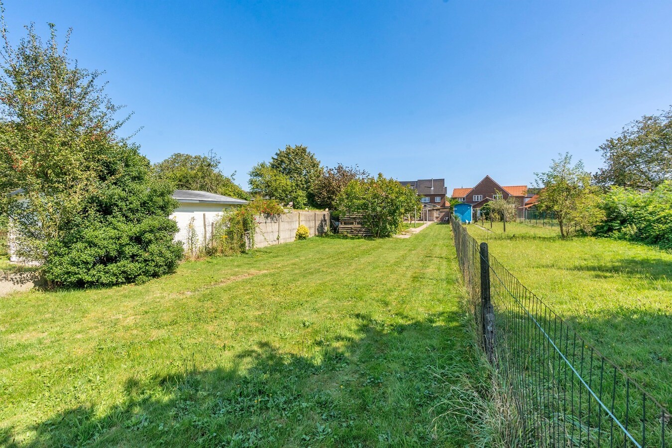 Ruime woning drie slaapkamers 