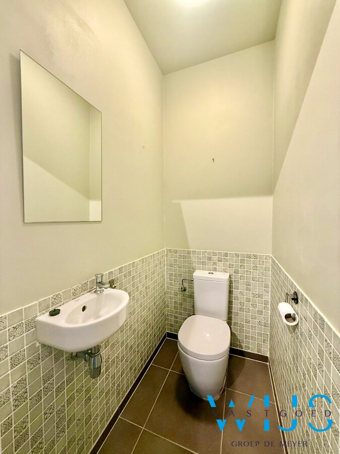 Gelijkvloersappartement met staanplaats te Ertvelde ! 