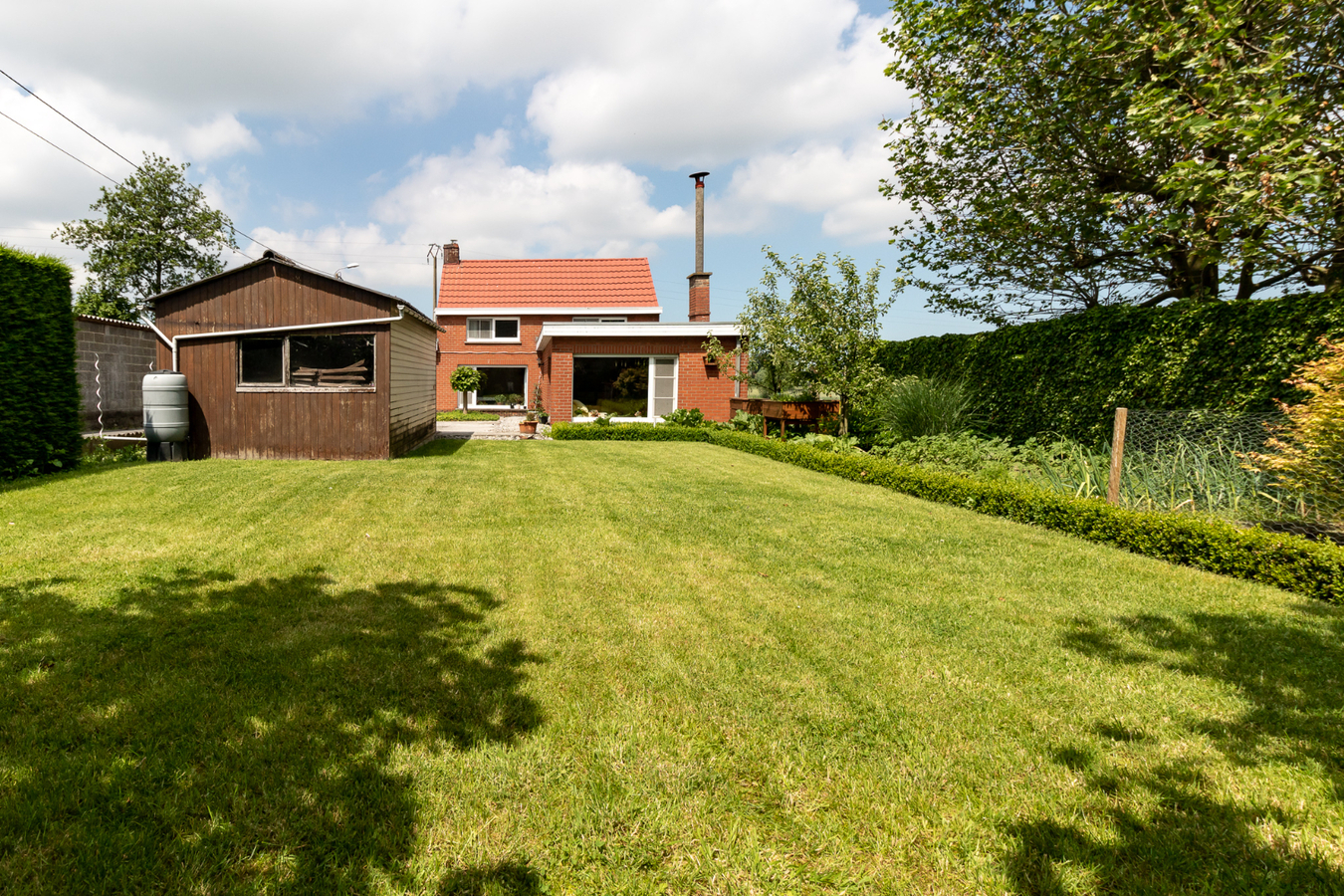 Rustig gelegen alleenstaande woning te Torhout 