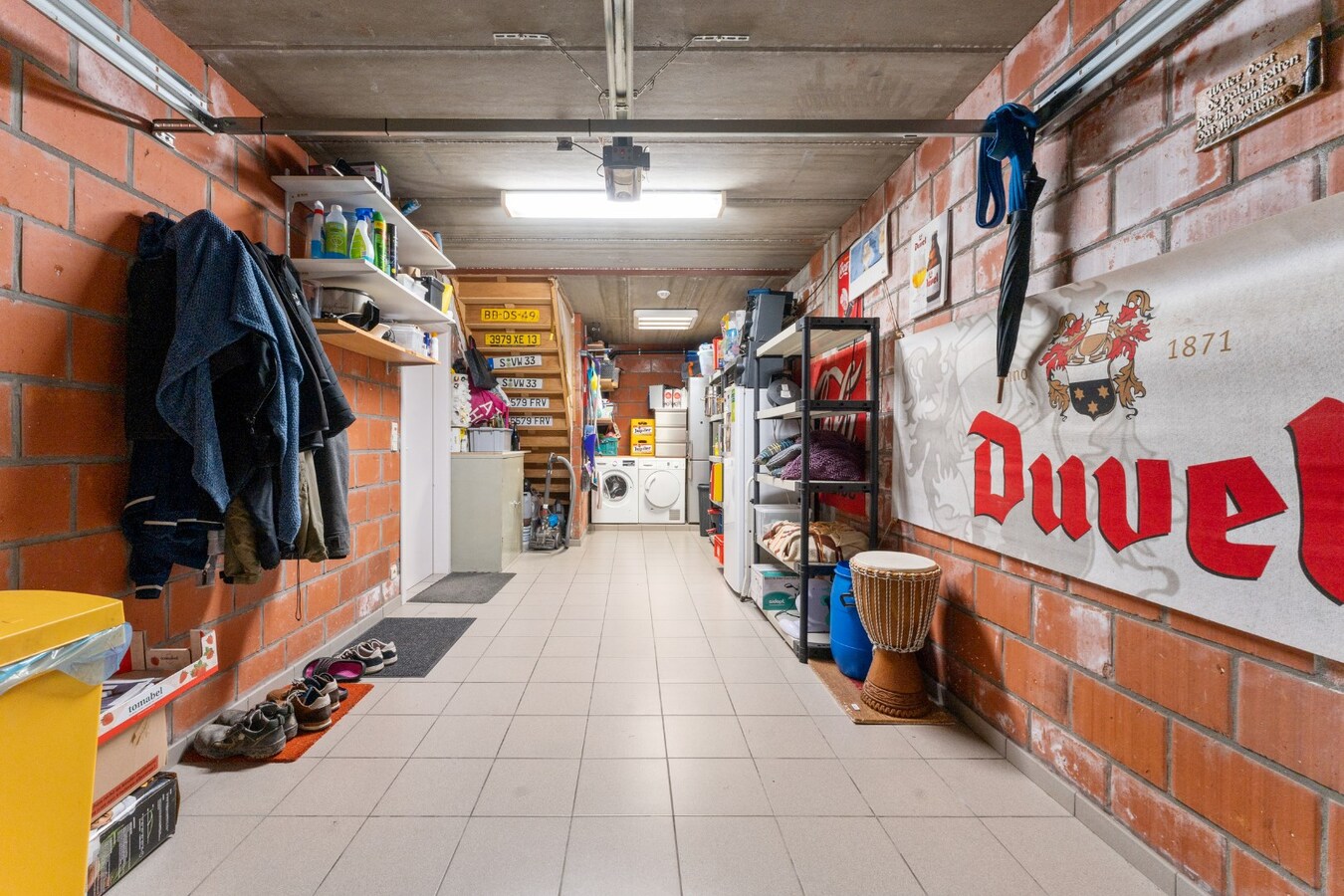 Instapklare woning met 3 slaapkamers en garage te Leke 