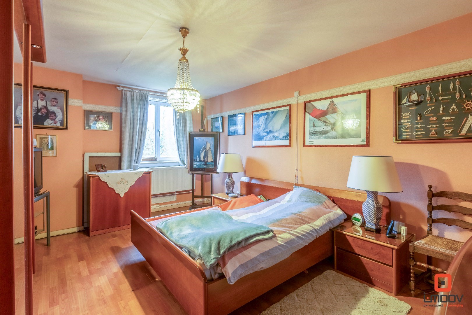 Stijlvolle villa met grote tuin 