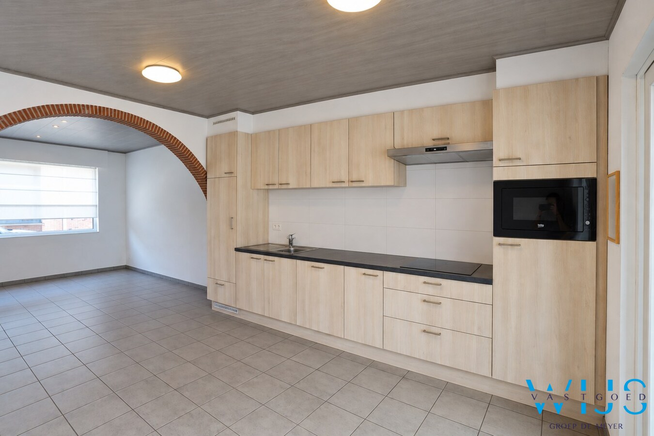 Gerenoveerde woning met diepe tuin en garage in Zelzate 