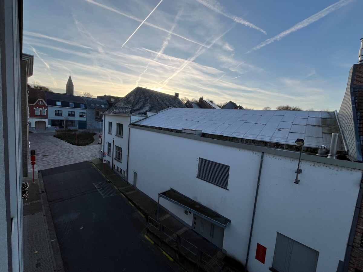 2 slpk-appartement incl. ondergrondse staanplaats ! 