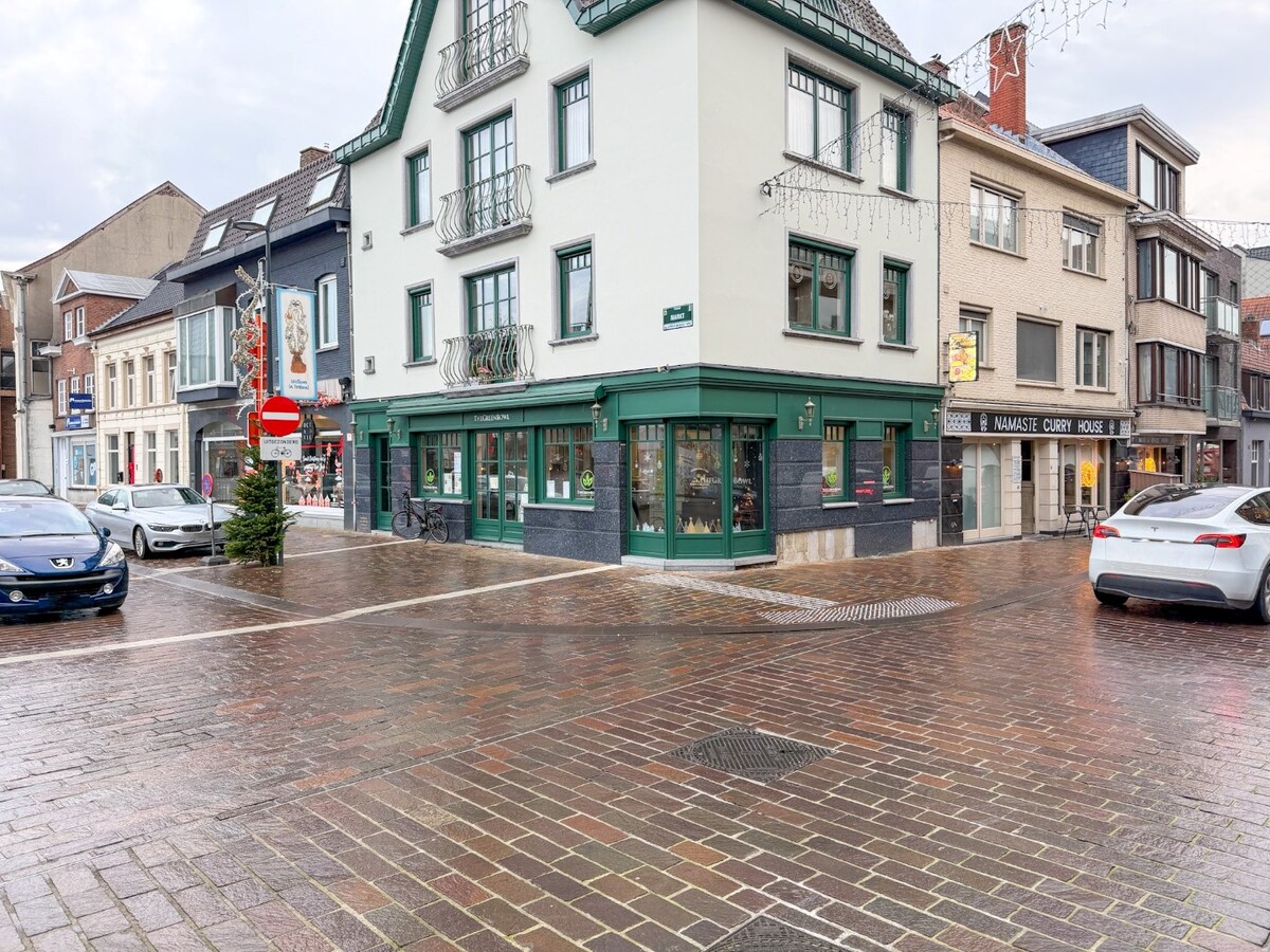 Te koop winkelruimte - Torhout