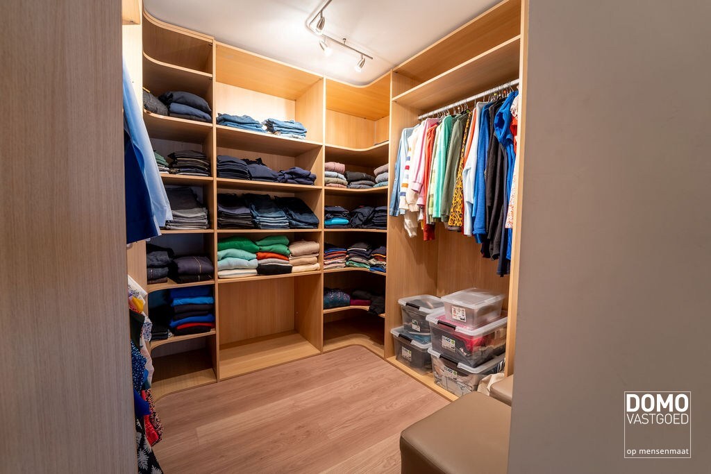 Half open bebouwing te Tuilt 