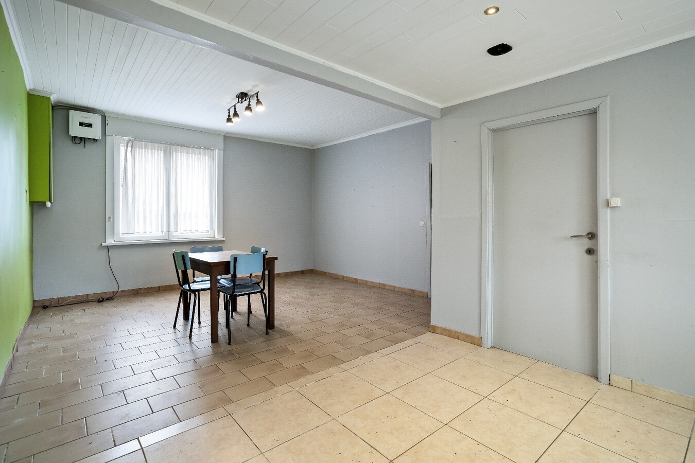 Alleenstaande woning op ruim perceel van 955 m² 