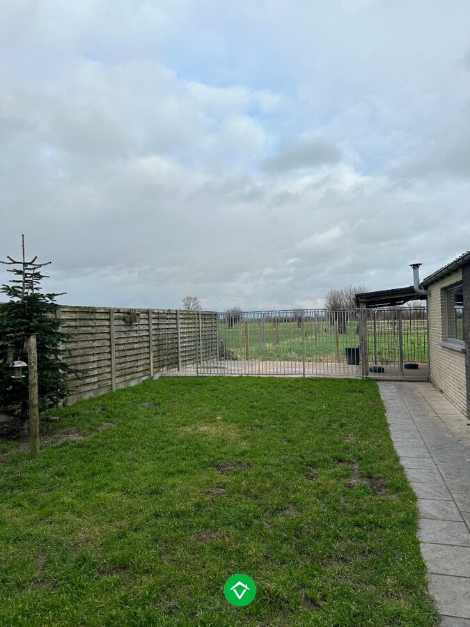 Alleenstaande woning te Eernegem 