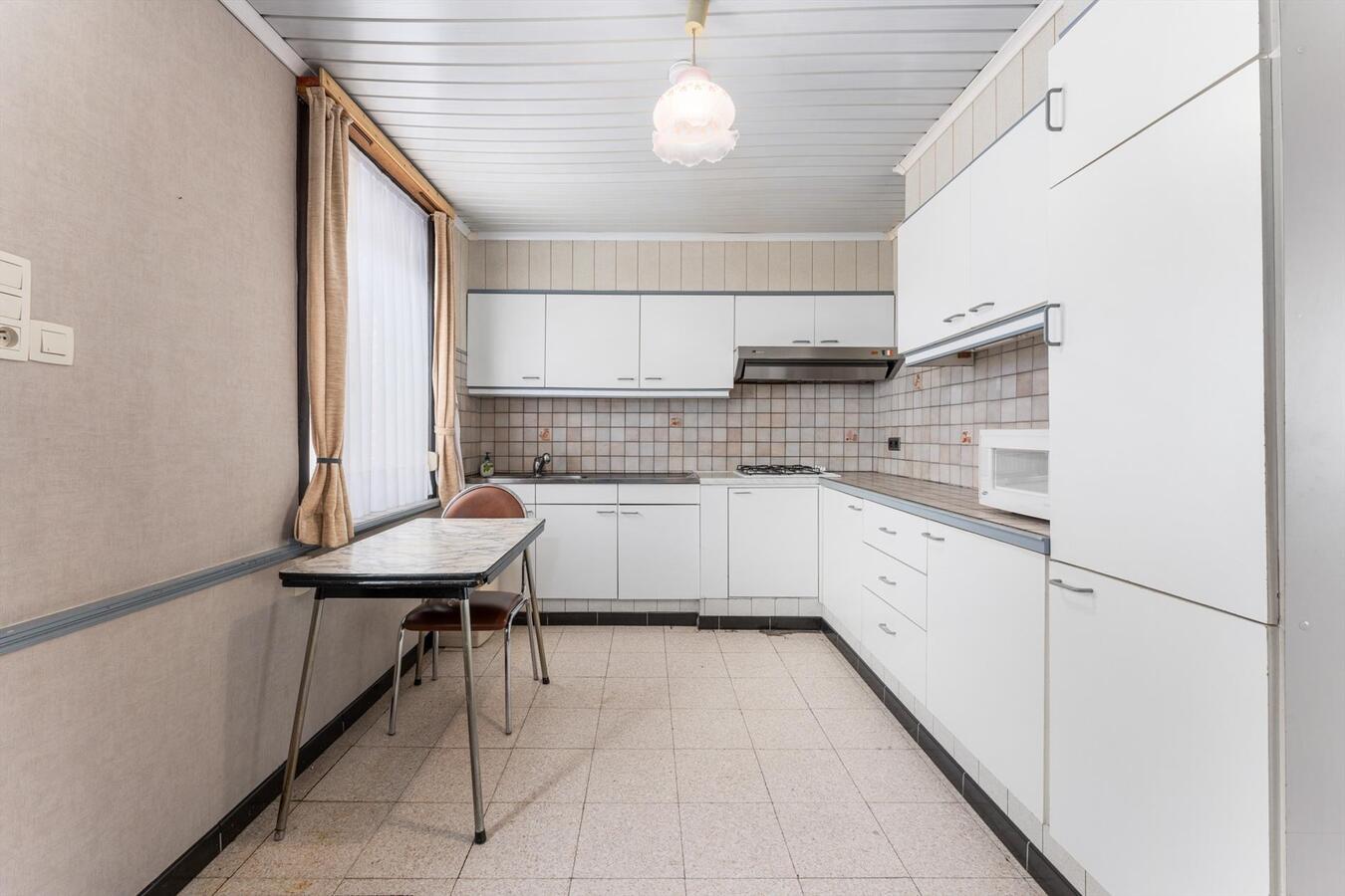 Alleenstaande woning met 3 slaapkamers te Koekelare 